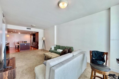 Copropriété à vendre à Tampa, Floride: 2 chambres, 97.55 m2 № 1898711 - photo 17