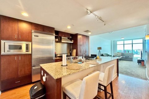 Copropriété à vendre à Tampa, Floride: 2 chambres, 97.55 m2 № 1898711 - photo 8