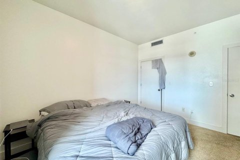 Copropriété à vendre à Tampa, Floride: 2 chambres, 97.55 m2 № 1898711 - photo 24