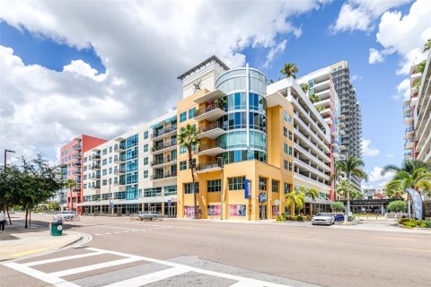 Copropriété à vendre à Tampa, Floride: 2 chambres, 97.55 m2 № 1898711 - photo 25