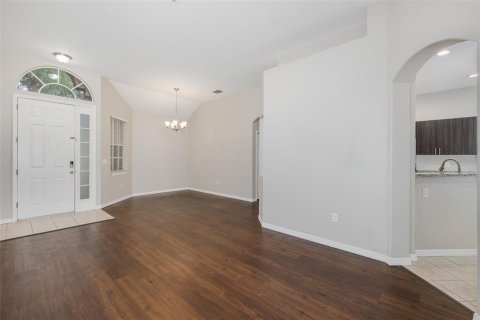 Villa ou maison à vendre à Tampa, Floride: 3 chambres, 171.68 m2 № 2433685 - photo 6