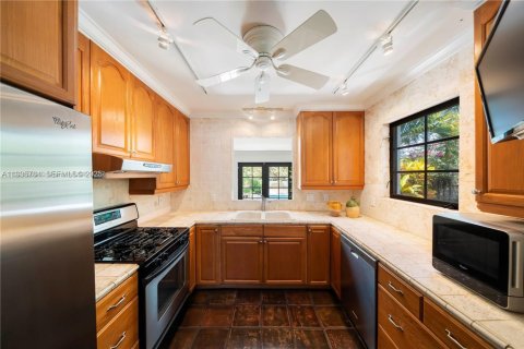 Casa en venta en West Palm Beach, Florida, 3 dormitorios, 219.34 m2 № 1993895 - foto 15