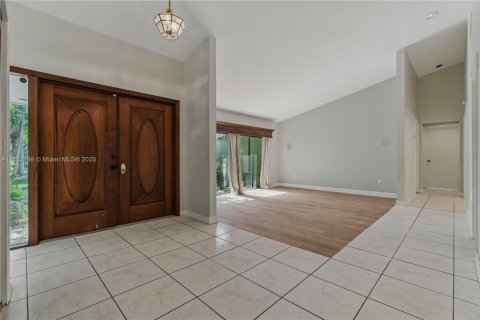Villa ou maison à louer à Palmetto Bay, Floride: 4 chambres, 240.9 m2 № 1872035 - photo 6