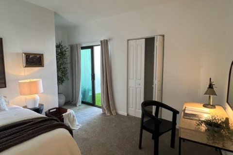 Touwnhouse à louer à Hollywood, Floride: 3 chambres, 139.35 m2 № 2146786 - photo 9