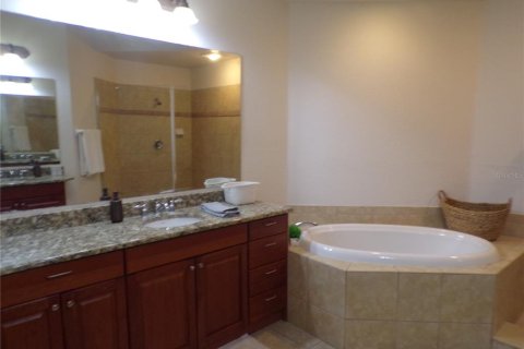 Condominio en alquiler en Punta Gorda, Florida, 3 dormitorios, 177.91 m2 № 1608570 - foto 5