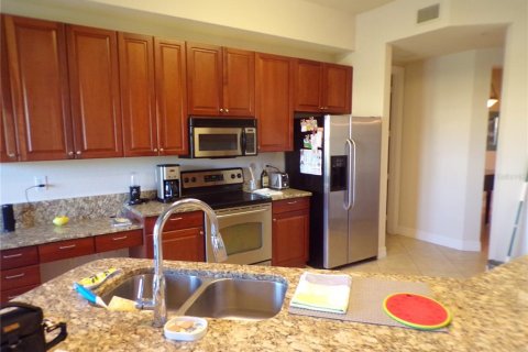 Condominio en alquiler en Punta Gorda, Florida, 3 dormitorios, 177.91 m2 № 1608570 - foto 9