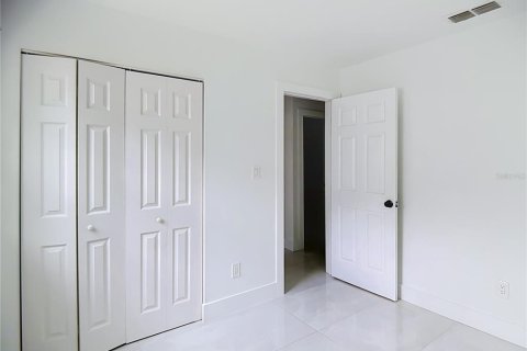 Villa ou maison à louer à Lakeland, Floride: 5 chambres, 137.87 m2 № 2416623 - photo 30