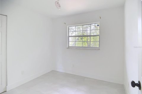 Villa ou maison à louer à Lakeland, Floride: 5 chambres, 137.87 m2 № 2416623 - photo 26