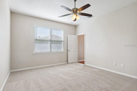 House in Plant City, Florida 3 bedrooms, 153.75 sq.m. № 2427536 - photo 4