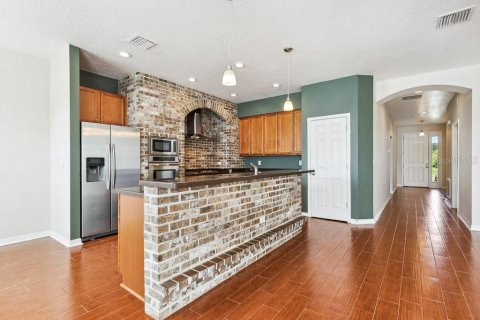 House in Plant City, Florida 3 bedrooms, 153.75 sq.m. № 2427536 - photo 2