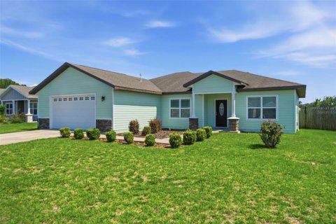 House in Newberry, Florida 4 bedrooms, 186.64 sq.m. № 2218086 - photo 2
