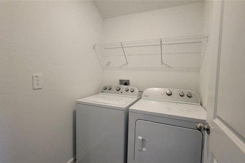 Adosado en alquiler en Alachua, Florida, 3 dormitorios, 202.34 m2 № 1847081 - foto 15