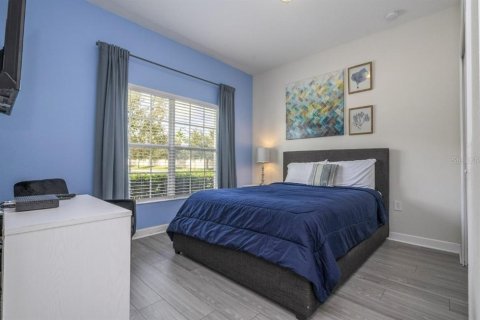 Adosado en venta en Kissimmee, Florida, 5 dormitorios, 201.41 m2 № 1769497 - foto 10