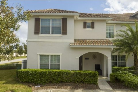 Adosado en venta en Kissimmee, Florida, 5 dormitorios, 201.41 m2 № 1769497 - foto 2