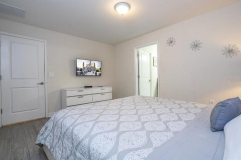 Adosado en venta en Kissimmee, Florida, 5 dormitorios, 201.41 m2 № 1769497 - foto 27