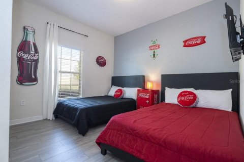 Adosado en venta en Kissimmee, Florida, 5 dormitorios, 201.41 m2 № 1769497 - foto 12