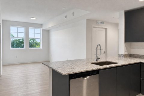 Condo in Orlando, Florida, 2 bedrooms  № 2277271 - photo 7