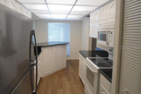 Copropriété à vendre à Clearwater, Floride: 2 chambres, 99.41 m2 № 2151169 - photo 7