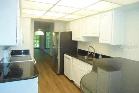Copropriété à vendre à Clearwater, Floride: 2 chambres, 99.41 m2 № 2151169 - photo 5