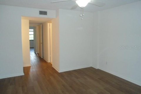 Copropriété à vendre à Clearwater, Floride: 2 chambres, 99.41 m2 № 2151169 - photo 9