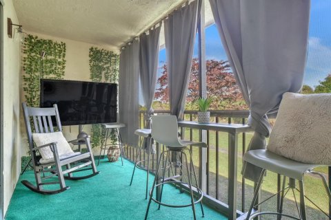 Купить кондоминиум в Бойнтон-Бич, Флорида 4 комнаты, 65.4м2, № 2084162 - фото 4