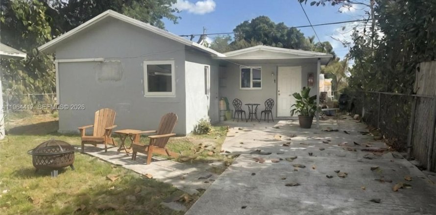 Casa en Miami, Florida 2 dormitorios № 2025915