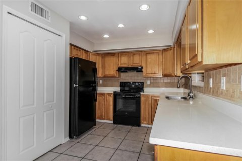 Villa ou maison à louer à Altamonte Springs, Floride: 3 chambres, 200.95 m2 № 1746501 - photo 6