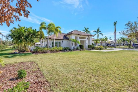 House in Bradenton, Florida 3 bedrooms, 317.82 sq.m. № 1537246 - photo 3