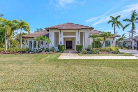 House in Bradenton, Florida 3 bedrooms, 317.82 sq.m. № 1537246 - photo 2