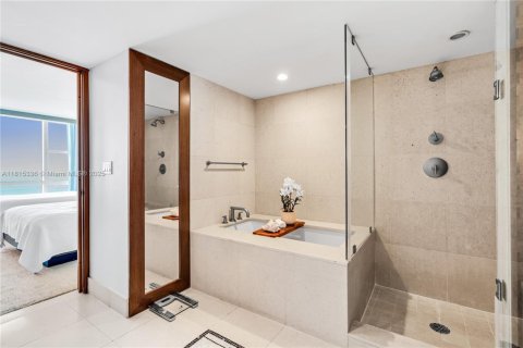 Condominio en venta en Miami Beach, Florida, 1 dormitorio, 80.82 m2 № 1766875 - foto 14