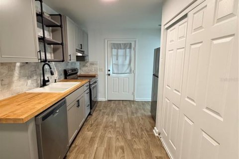 Appartement à louer à DeLand, Floride: 3 chambres, 89.19 m2 № 2295304 - photo 5