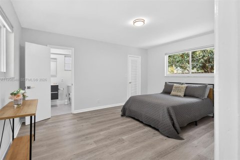 Villa ou maison à vendre à Plantation, Floride: 3 chambres, 185.15 m2 № 2030519 - photo 21