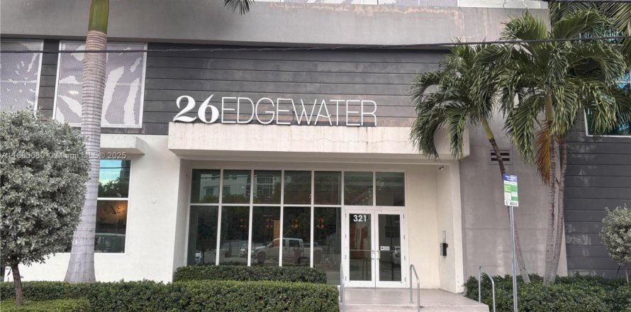 Apartamento en Miami, Florida 2 dormitorios, 75.72 m2 № 1931623