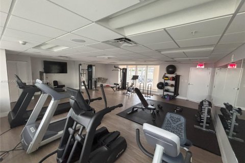 Apartamento en alquiler en Miami, Florida, 2 dormitorios, 75.72 m2 № 1931623 - foto 12