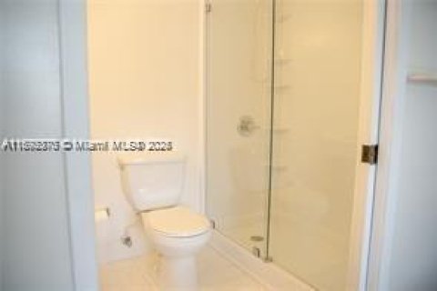 Copropriété à louer à Miami, Floride: 2 chambres, 74.32 m2 № 1946818 - photo 21