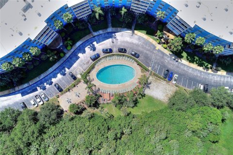 Copropriété à louer à Saint Petersburg, Floride: 1 chambre, 65.77 m2 № 1807369 - photo 2