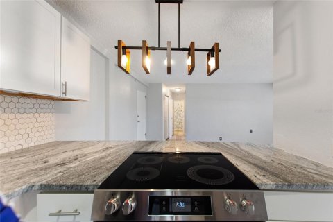 Copropriété à louer à Saint Petersburg, Floride: 1 chambre, 65.77 m2 № 1807369 - photo 16