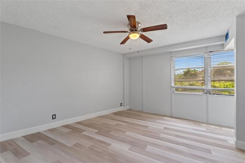 Copropriété à louer à Saint Petersburg, Floride: 1 chambre, 65.77 m2 № 1807369 - photo 22
