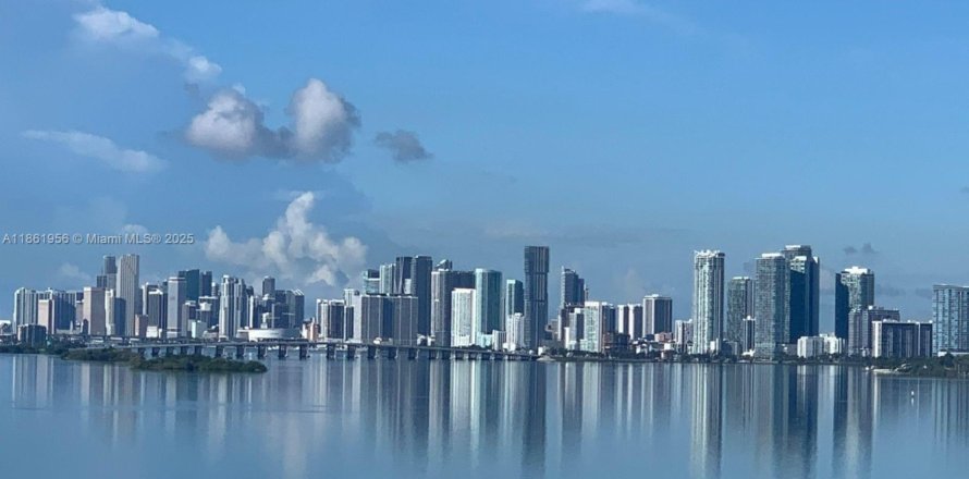 Apartamento en North Bay Village, Florida 1 dormitorio № 1892458