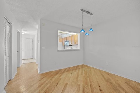 Condo in Jacksonville, Florida, 2 bedrooms  № 1832718 - photo 8