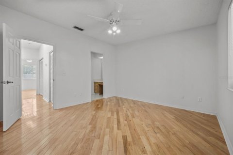 Condo in Jacksonville, Florida, 2 bedrooms  № 1832718 - photo 26