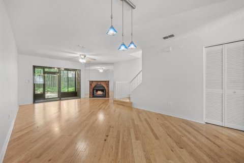 Condo in Jacksonville, Florida, 2 bedrooms  № 1832718 - photo 16