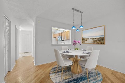 Condo in Jacksonville, Florida, 2 bedrooms  № 1832718 - photo 7