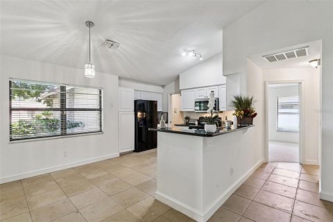 Casa en venta en Windermere, Florida, 3 dormitorios, 168.99 m2 № 2216963 - foto 15