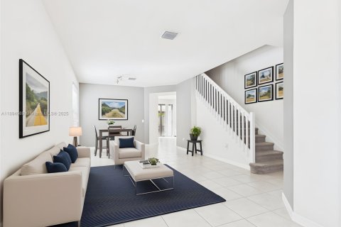 Villa ou maison à vendre à Homestead, Floride: 4 chambres, 232.26 m2 № 1948068 - photo 9
