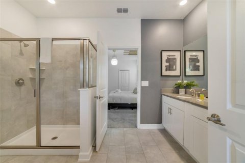 Casa en venta en Kissimmee, Florida, 8 dormitorios, 398.46 m2 № 1906153 - foto 15