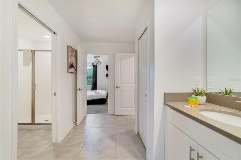 Casa en venta en Kissimmee, Florida, 8 dormitorios, 398.46 m2 № 1906153 - foto 30