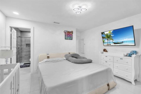 Townhouse in Greenacres, Florida 2 bedrooms, 105.07 sq.m. № 1949186 - photo 19