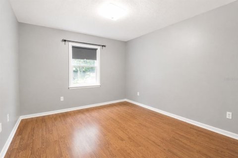 House in Gainesville, Florida 2 bedrooms, 106.65 sq.m. № 2308924 - photo 17