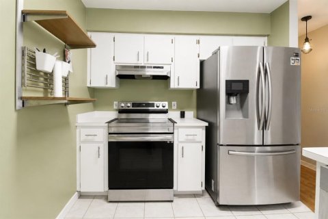 House in Gainesville, Florida 2 bedrooms, 106.65 sq.m. № 2308924 - photo 7